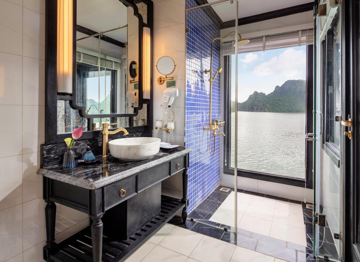 מלון Le Journey Ha Long & Lan Ha Cruises מראה חיצוני תמונה