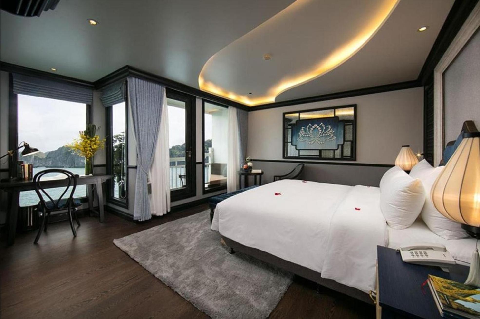 מלון Le Journey Ha Long & Lan Ha Cruises מראה חיצוני תמונה